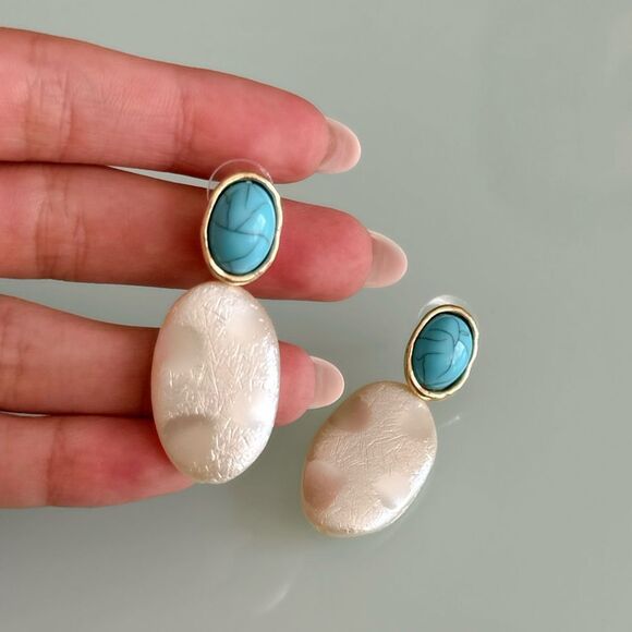 Pearl drop Earrings A953 - Picture 4 of 4